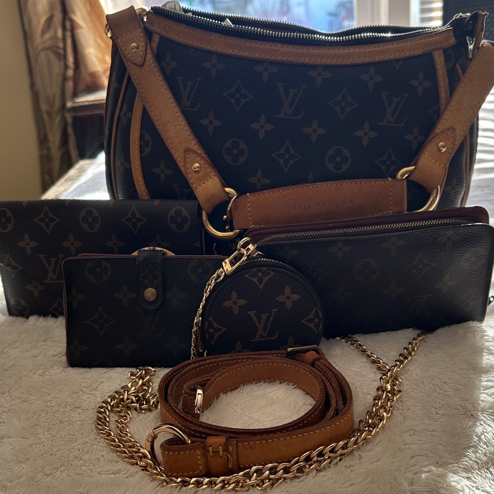 Louis Vuitton Brown and Gold Monogram Set